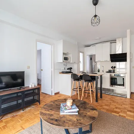 アパート By Llorente